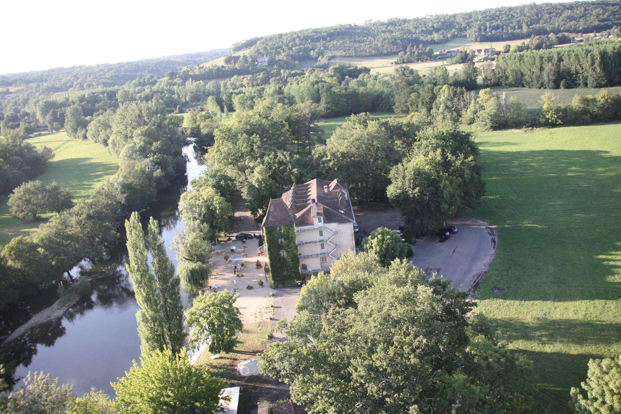 Hotel Restaurant L'Ecluse Antonne-et-Trigonant Exteriér fotografie